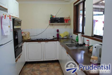 Property photo of 10 Hewitt Place Minto NSW 2566