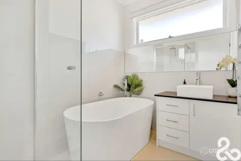 Property photo of 5/77 Pine Street Reservoir VIC 3073