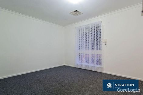 Property photo of 54 McKean Way Parmelia WA 6167