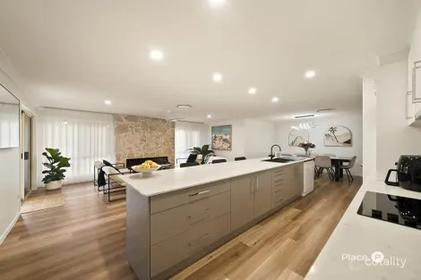 Property photo of 2 Backen Court Burpengary East QLD 4505