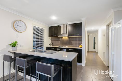 Property photo of 11 Hasluck Gardens Point Cook VIC 3030