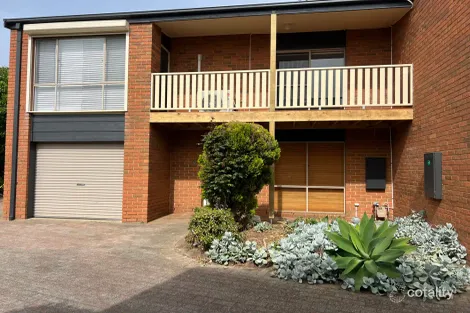 2/92 Strachans Rd, Mornington, VIC 3931