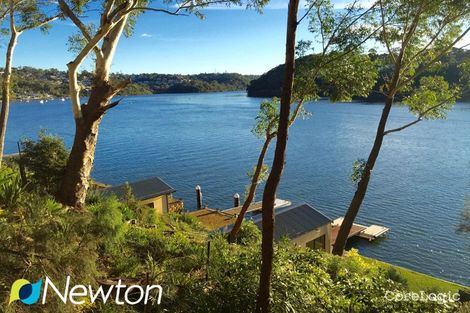 Property photo of 15 Cranbrook Place Illawong NSW 2234