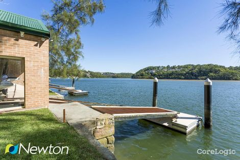Property photo of 15 Cranbrook Place Illawong NSW 2234