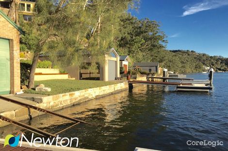 Property photo of 15 Cranbrook Place Illawong NSW 2234