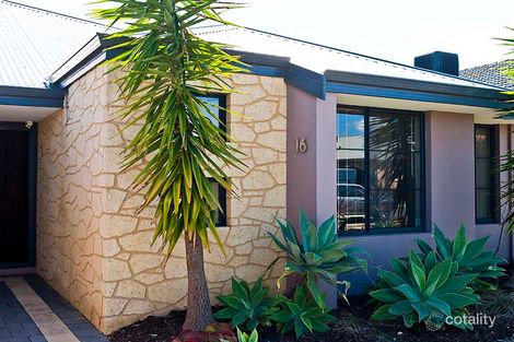 Property photo of 16 Silverpan Way Byford WA 6122