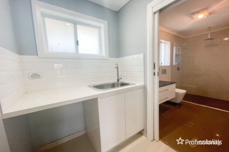 Property photo of 7 Skylark Crescent Erskine Park NSW 2759