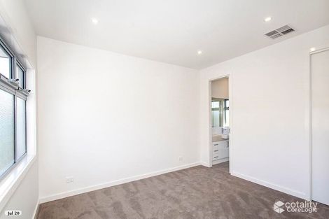 Property photo of 3/10 Sutton Parade Mont Albert North VIC 3129