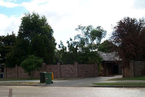 17 Marcus Ave, Booragoon, WA 6154