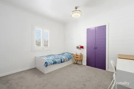 Property photo of 11 Barton Street Sandgate QLD 4017
