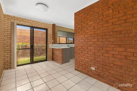 Property photo of 1/68 James Road Beachmere QLD 4510