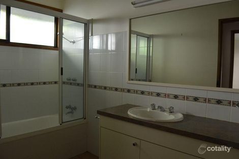 Property photo of 13 Mountbatten Avenue Bright VIC 3741