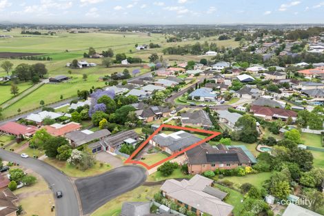 10 Maple Rd, Largs, NSW 2320