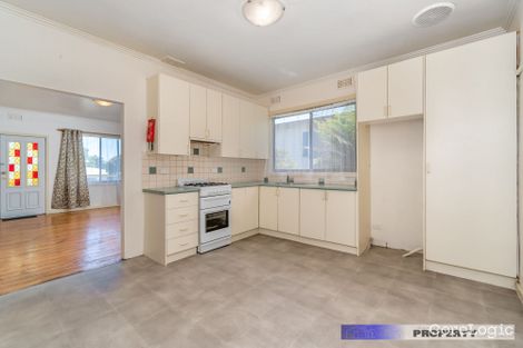 Property photo of 12 Lincoln Street Moe VIC 3825