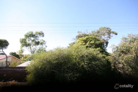 Property photo of 21 Holly Rise Hackham West SA 5163