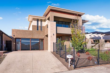 Property photo of 10 Crepe Avenue Cranbourne West VIC 3977