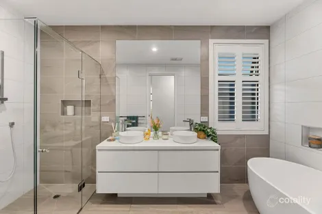 Property photo of 2/1 Eyre Court Templestowe Lower VIC 3107