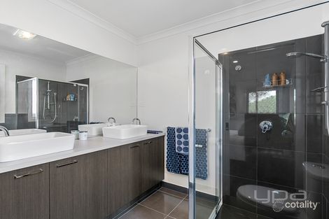 Property photo of 14 Avonmore Way Weir Views VIC 3338