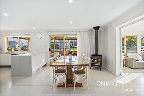 Property photo of 6 Danjera Drive Albion Park NSW 2527