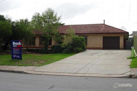 4 Wakefield Ave, Morphett Vale, SA 5162