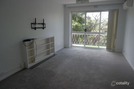 Property photo of 2/8 Ormond Road Ascot Vale VIC 3032