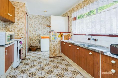 Property photo of 17 Hocking Street Arundel QLD 4214