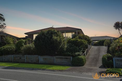 Property photo of 26 Ash Crescent Pakenham VIC 3810