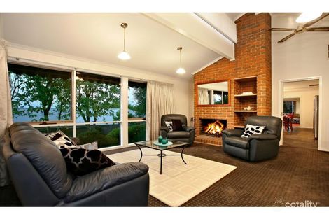 Property photo of 39 Kirkford Drive Mooroolbark VIC 3138