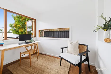 Property photo of 4 Adams Street Curl Curl NSW 2096