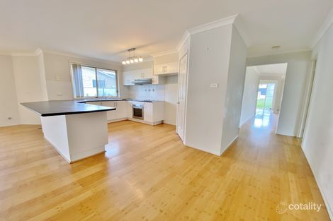 Property photo of 7 Settlers Place Young NSW 2594
