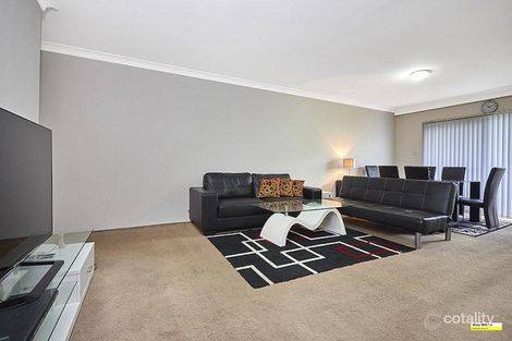 Property photo of 2/33 Park Avenue Westmead NSW 2145