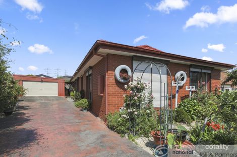 8 Bridle Ct, Endeavour Hills, VIC 3802