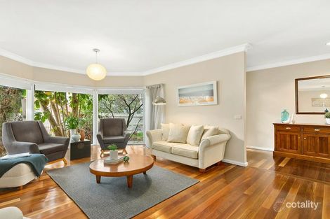 Property photo of 10 Wellington Park Drive Warranwood VIC 3134