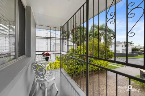 Property photo of 1/14 Biran Street Coorparoo QLD 4151