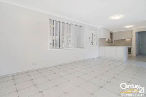 Property photo of 21 Napier Place Bossley Park NSW 2176