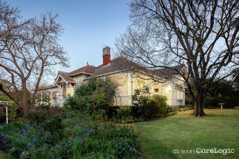 Property photo of 11 Durham Road Surrey Hills VIC 3127