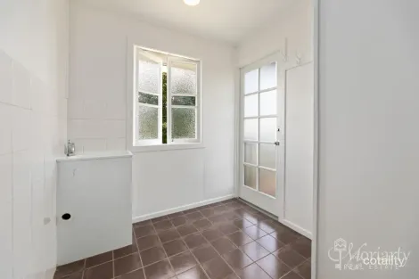 Property photo of 56 Hamilton Road Wavell Heights QLD 4012