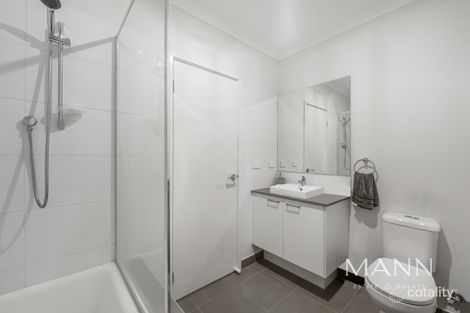 Property photo of 17 Nolita Street Wollert VIC 3750