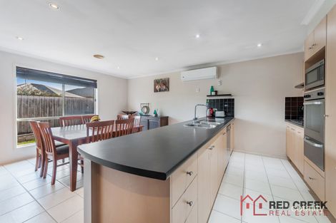 Property photo of 5 Higgs Circuit Sunbury VIC 3429