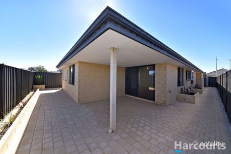 Property photo of 27 Montane Turn Banksia Grove WA 6031