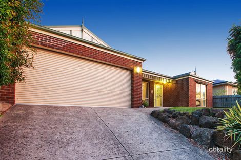 Property photo of 22 Galera Court Wandin North VIC 3139