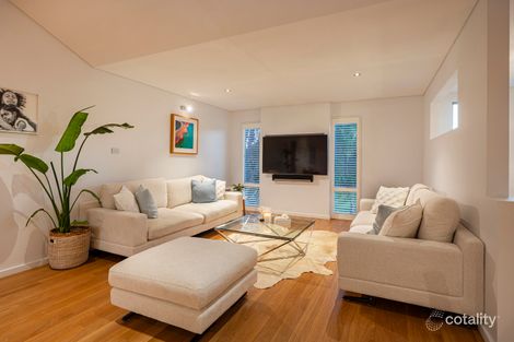 Property photo of 17 Ollis Street Quindalup WA 6281