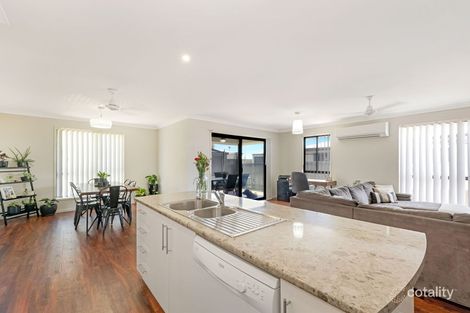 Property photo of 14 Burge Court Glenella QLD 4740