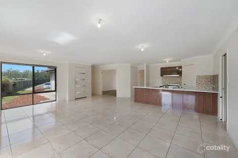 Property photo of 24 Gage Close Durack QLD 4077
