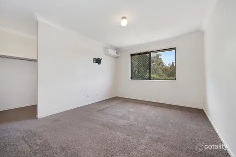 Property photo of 24 Gage Close Durack QLD 4077
