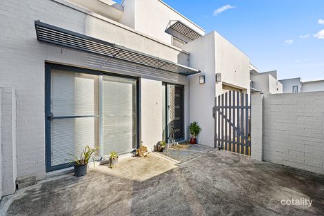 Property photo of 5/15 Cambridge Avenue Fairy Meadow NSW 2519