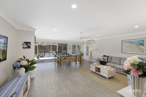 Property photo of 11 Helmsman Boulevard St Huberts Island NSW 2257