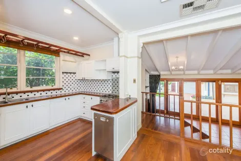 153 London St, Mount Hawthorn, WA 6016