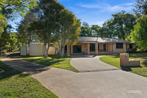 45 Murray St, Pittsworth, QLD 4356