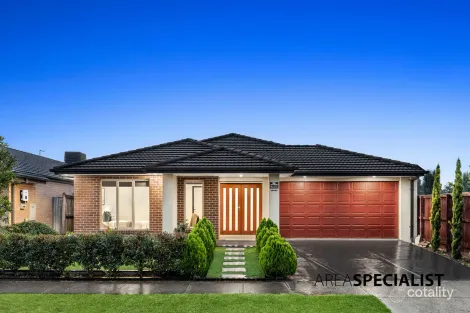 Property photo of 10 Bendigo Court Cranbourne VIC 3977